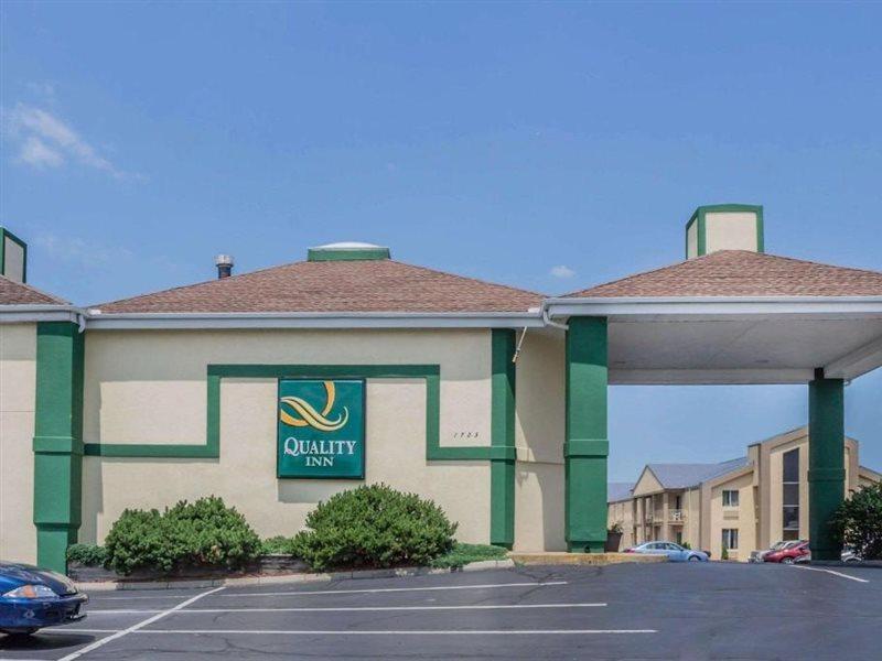 Quality Inn Port Clinton Buitenkant foto