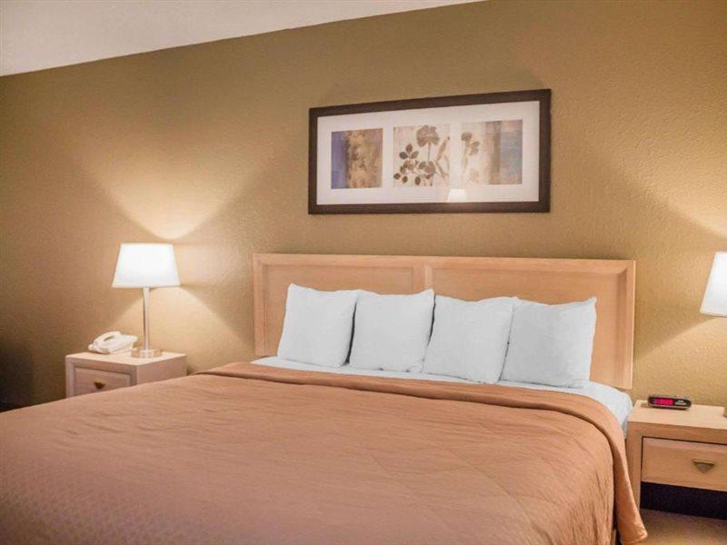 Quality Inn Port Clinton Buitenkant foto